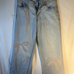 Abercrombie Kids Girl’s Low-Rise Baggy Jeans Size 13/14 Regular.