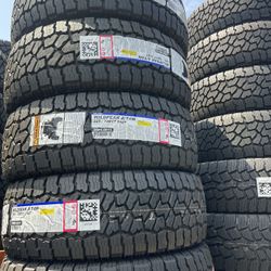 FALKEN WILDPEAK A/T4W 285/70R17