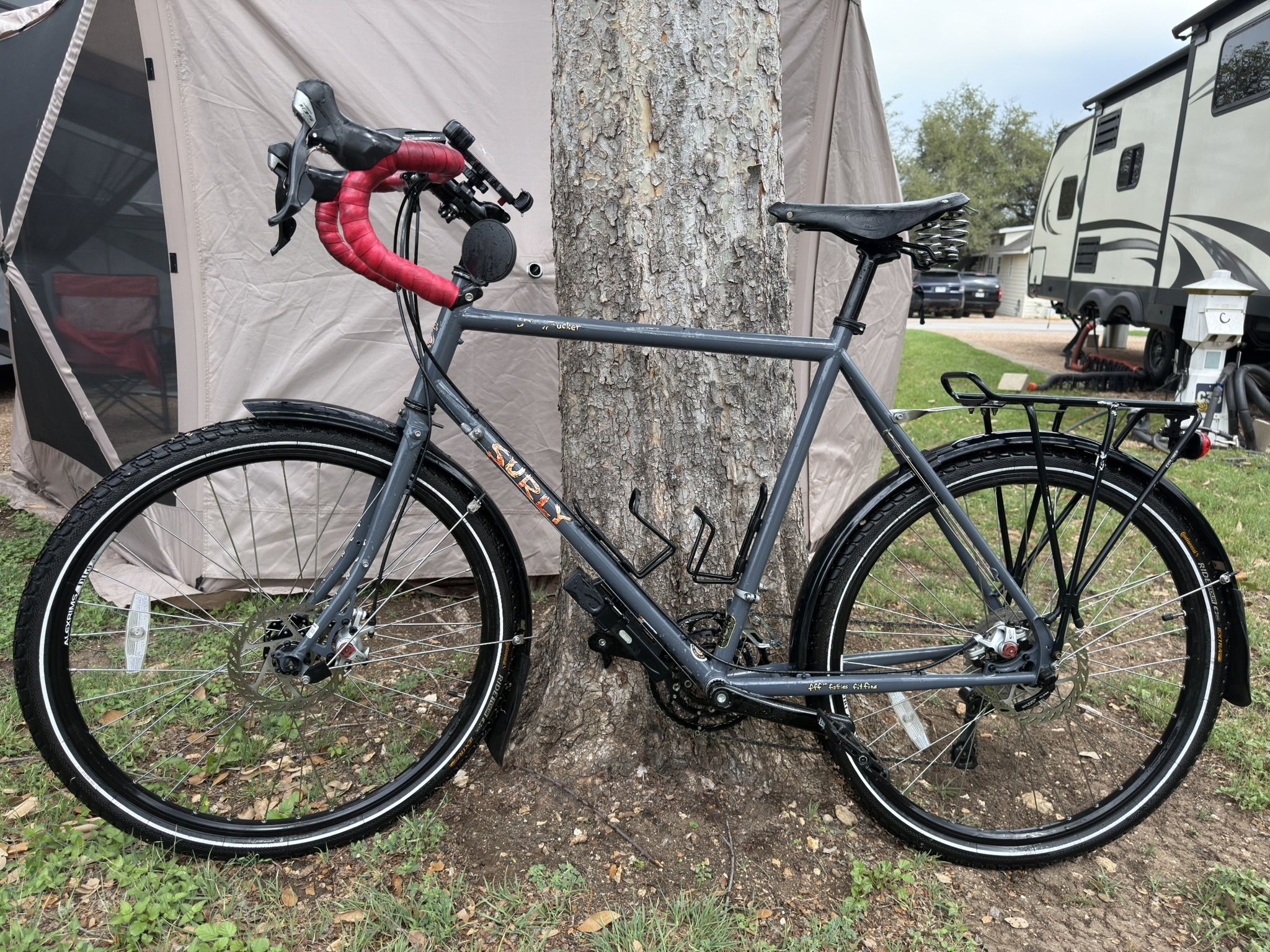 Surly Disc Trucker 54cm Touring bike
