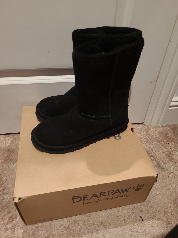 Bearpaw Black Boots