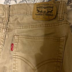 Levi 511