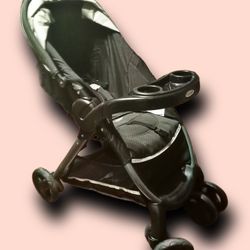 Like New Graco Stroller W/ Hood