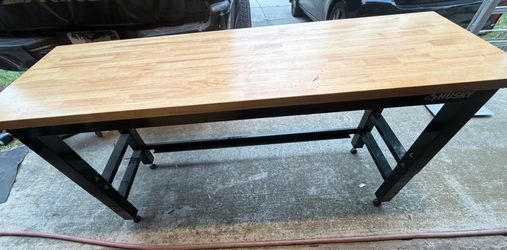 Husky Workbench