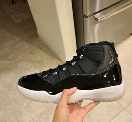 Jordan XI 11 Jubilee Sz 6