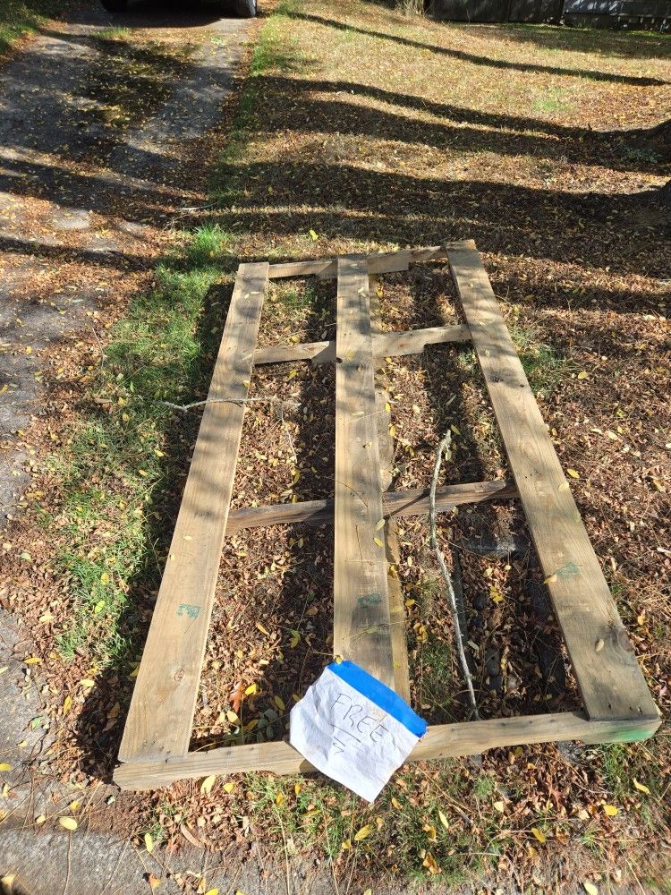 Wood Pallet