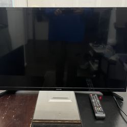 Samsung 32” 720p Smart TV