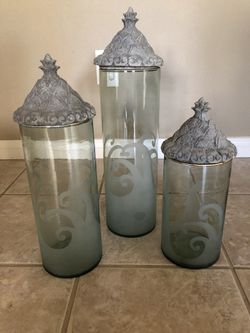 Acorn Glass Jars With Lids