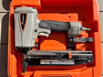 Paslode T250-F16 16-Gauge Finish Nailer Kit