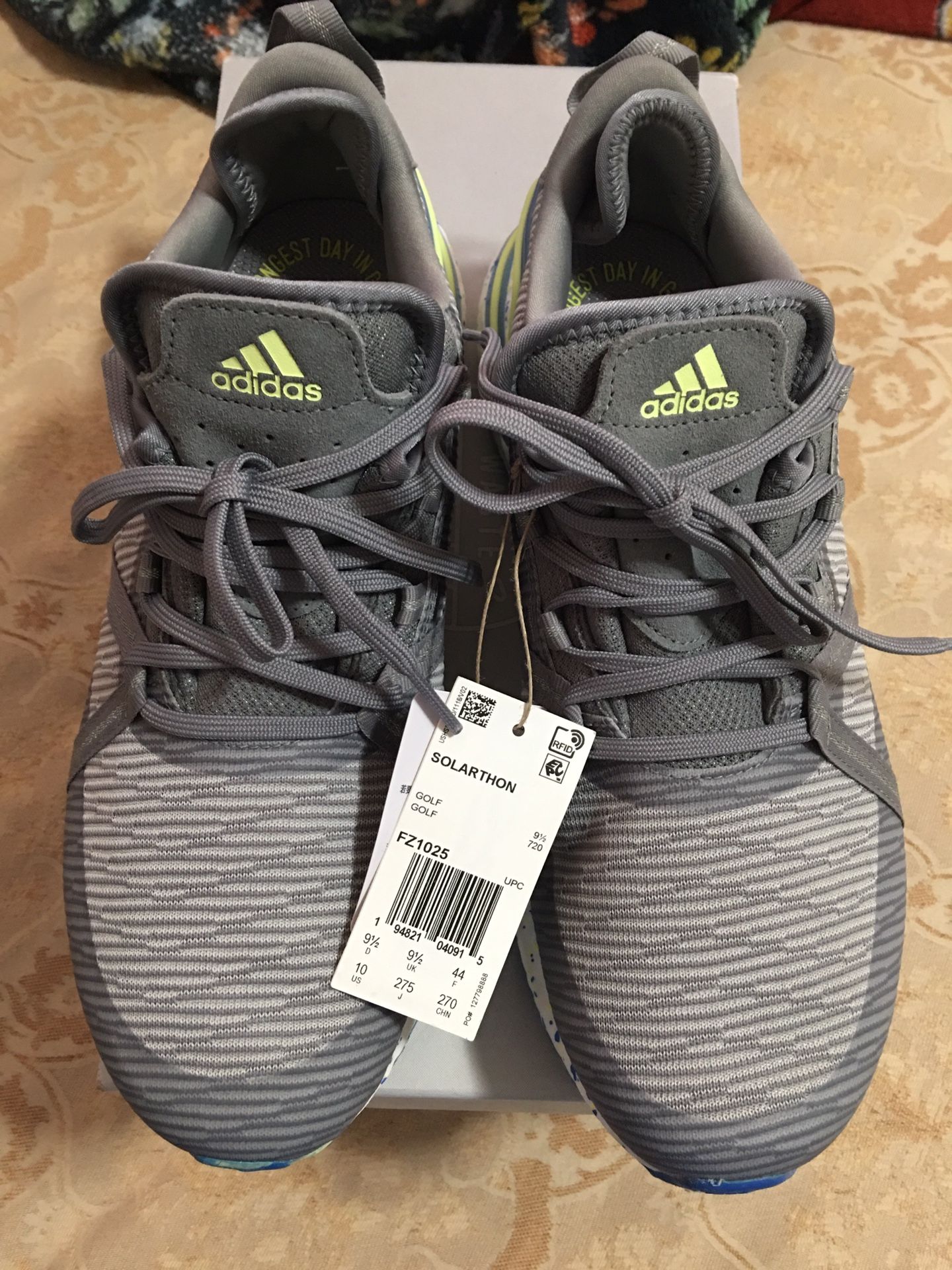 Tenis Nuevos Size 10 De Hombre Marca Adidas New Never Used 