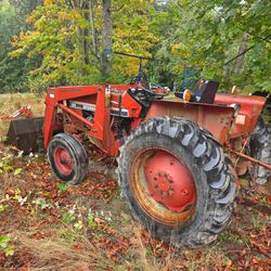 1978 I-385 IH farm tractor