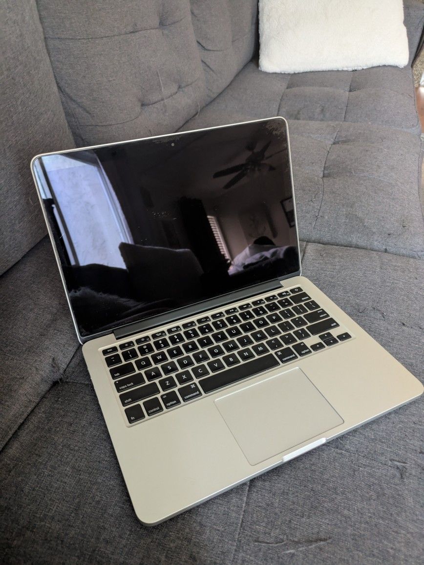 Apple MacBook Pro Retina 13" 2.7 GHz Core i5 256GB SSD 8GB RAM 2015 