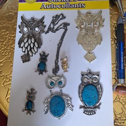Lot of owl jewelry. See pictures for best details and description
