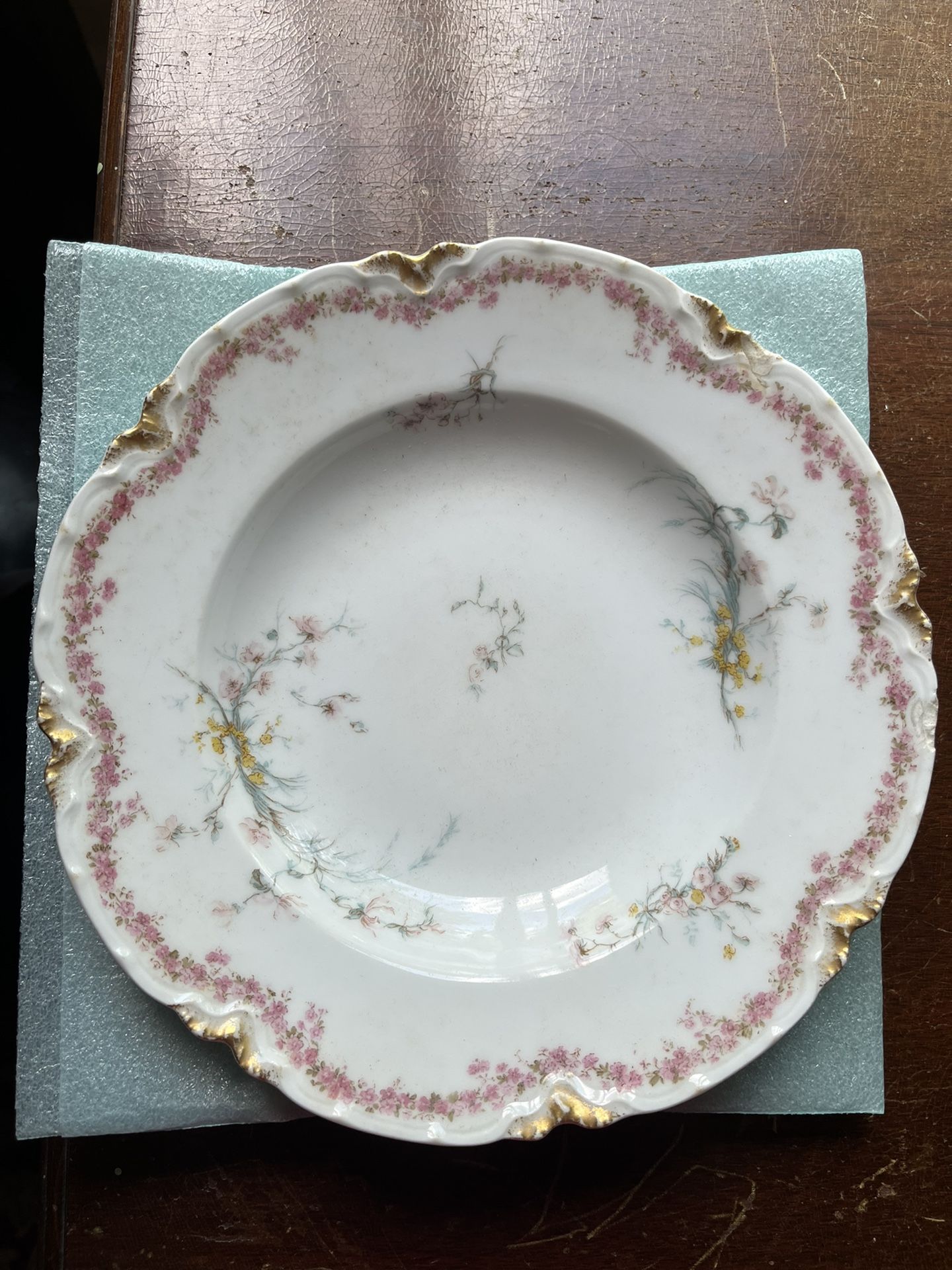 China Plate With Pink Floral Design And Gold Trim