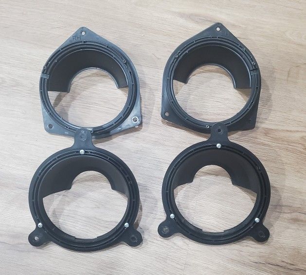 Subaru Speaker Mounts