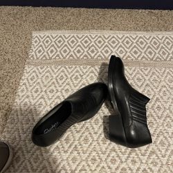 Brand New Leather Skechers Size 6