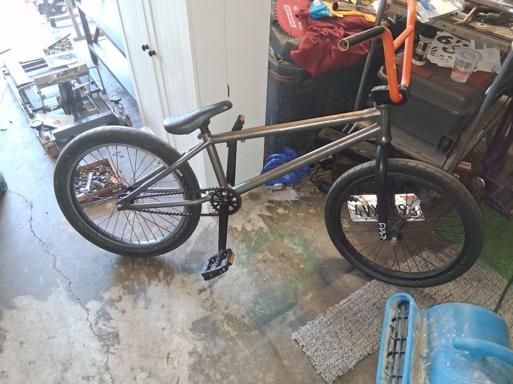 Cult BMX BIKE