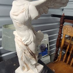 Nike Statue. 