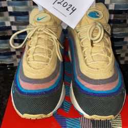 NIKE Sean Wotherspoon 