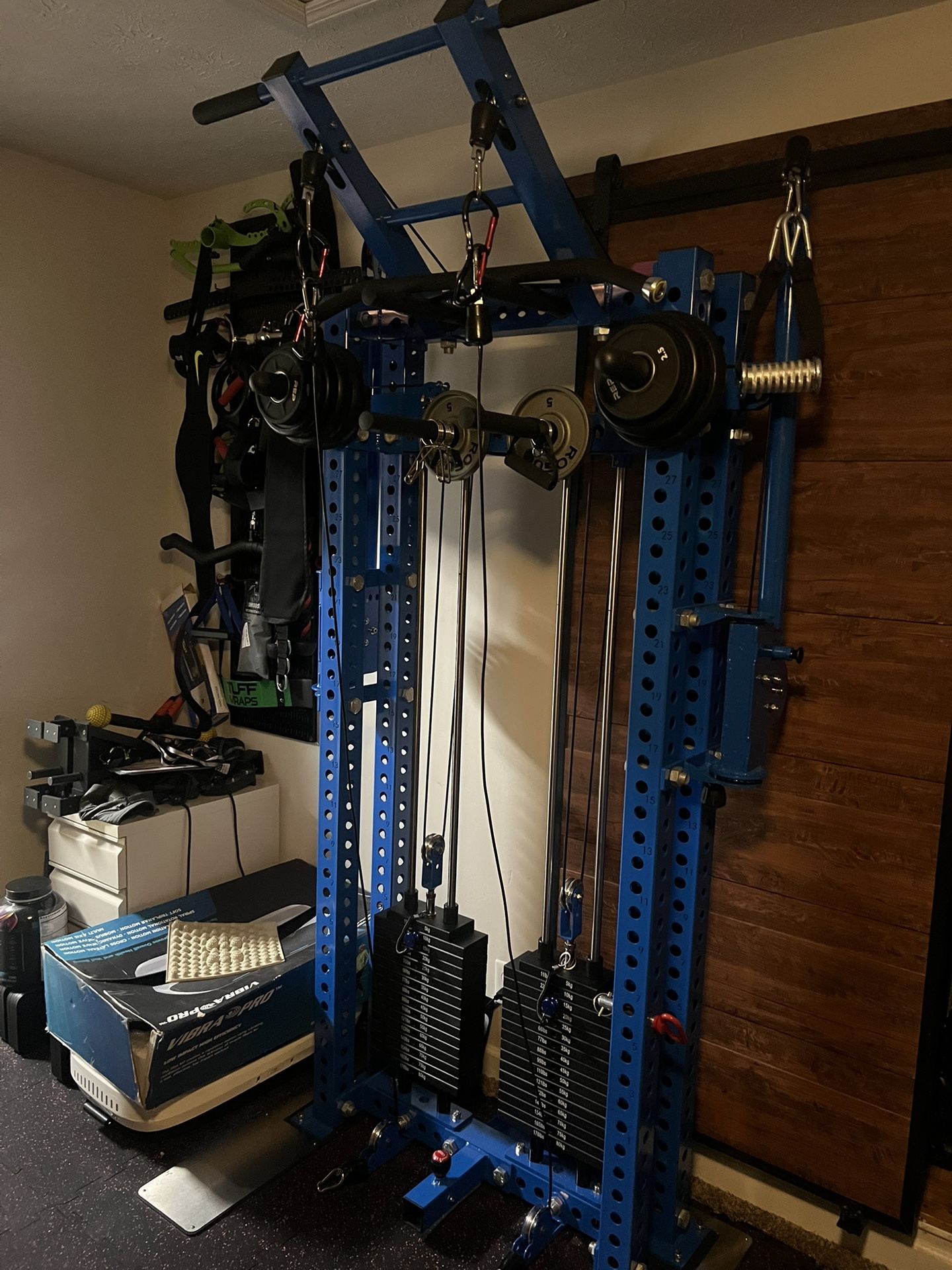 Function Trainer Style Workout Machine