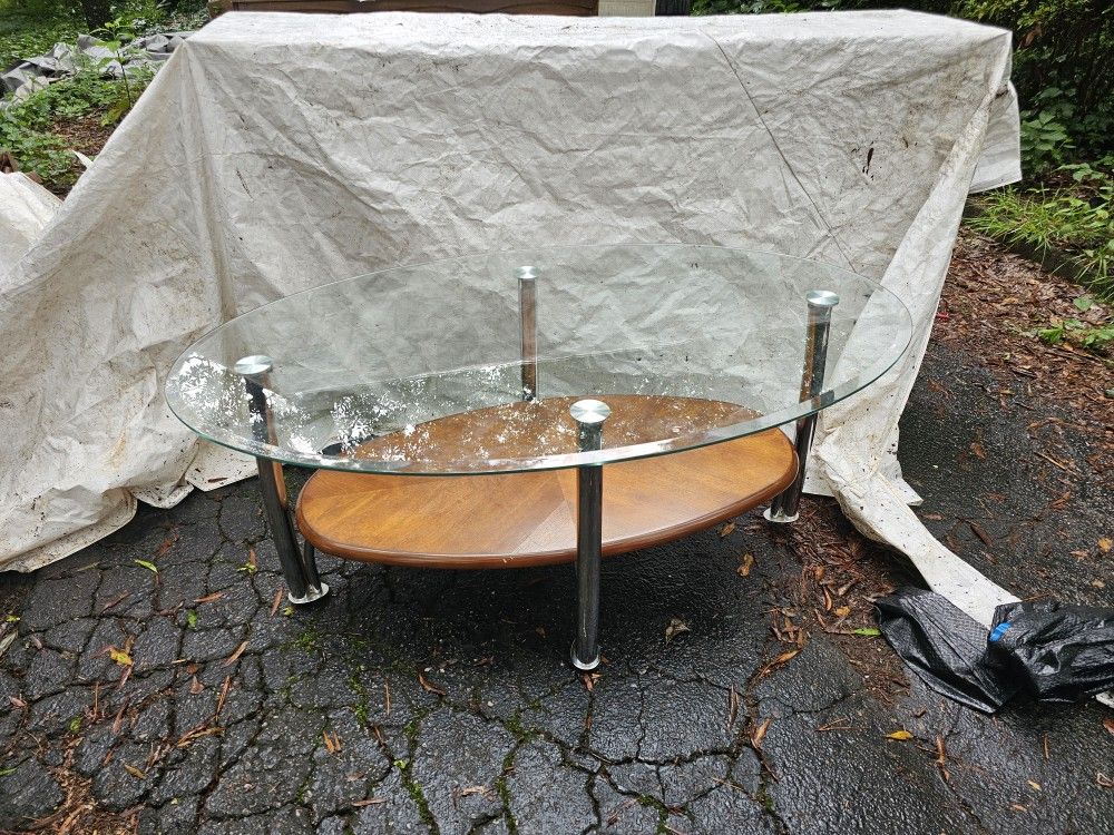 Ashley Furniture Coffee Table With Wood Shelf And Chrome Legs. Make Offer