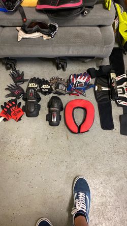 Dirt bike gear