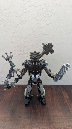 Lego Technic Bionicle Figure