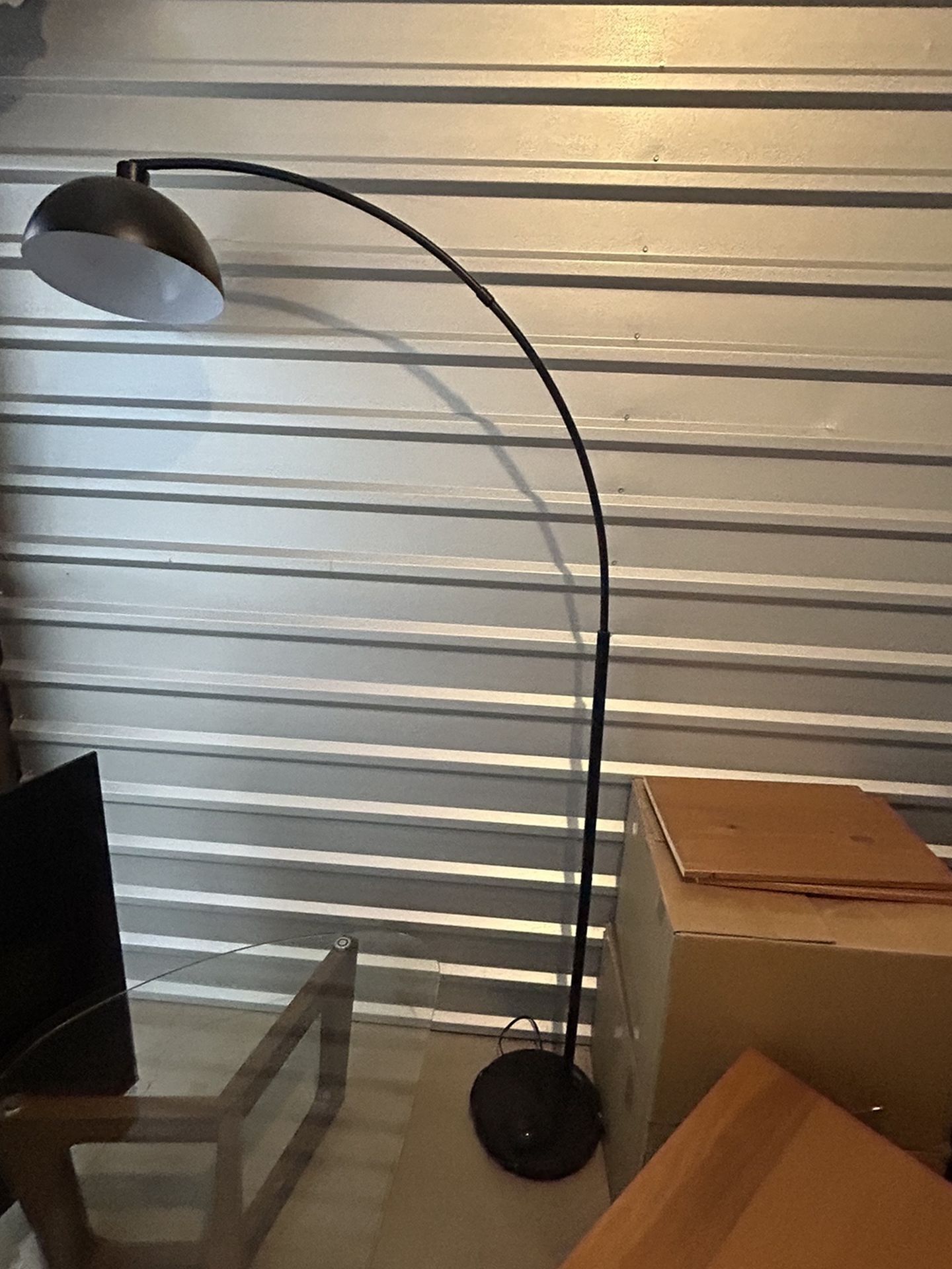 Modern Style Lamp