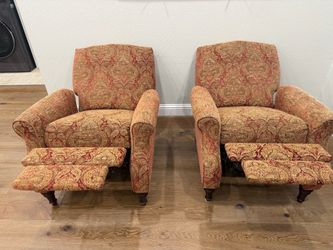 Set of 2 Patterned Recliner Accent Chairs
