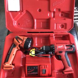 Milwaukee Drill Set