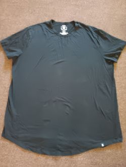 Gray Mens Big and Tall Tee. Longer Length. Size 3XL.