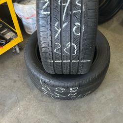 Tires Pair 295-40-20  , 295/40R20