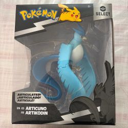 Pokémon Select Articuno Articulated Figure