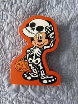 Disney Mickey Mouse Halloween Decor.