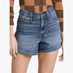 Levi's High Waisted Jean Shorts - Size: 3D