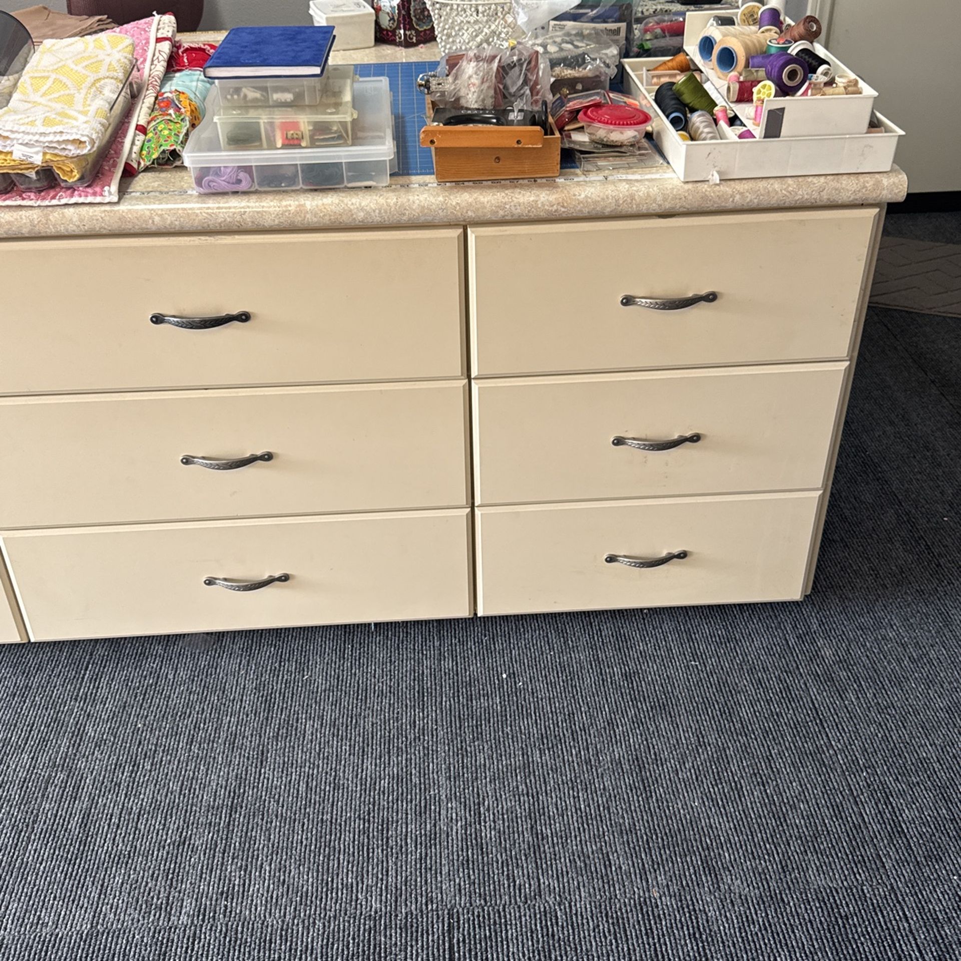 Quilters Dream. Custom Table If You Can Pick Up