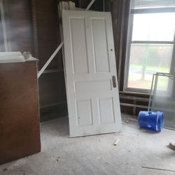 Solid Wood Door. Old Vintahe Doors. Could Be Used As Props. 