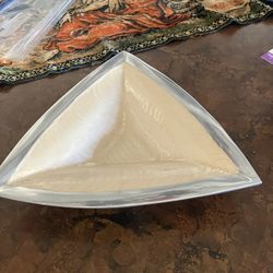 Triangular Decorative Bowl