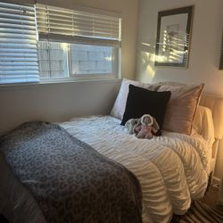 full bed frame and mattress 