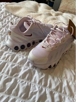 New Nike max $80