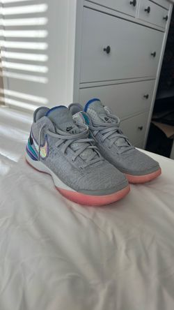 Lebron NXXT ‘1984’ - Men’s size 10