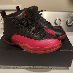 Jordan 12 Flu Game Size 8