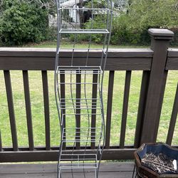 Wire 7 tire shelf wavy VERY NICE GOOD CONDITION