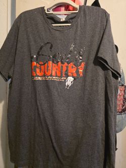 Gray Gods Country Graphic T-Shirt