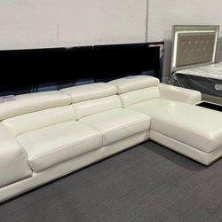 White Sectional Only For $50!! NEW!! Read Description 