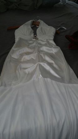 Dress beautifull and clean almost like new