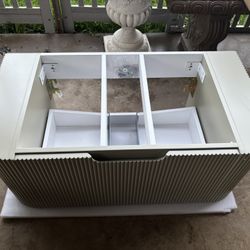 Floating Bathroom Vanity 