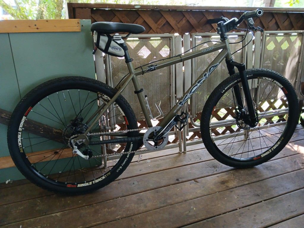 Kona Unit SINGLE Speed Hard tail 18" Frame Mountain Bike