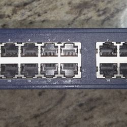Netgear ProSafe 24-Port Gigabit Ethernet Network Switch
Model: JGS524 V2