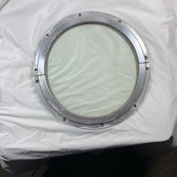 Chris Craft Constellation Window