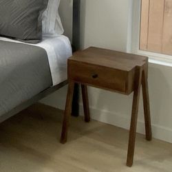 Matching Wooden Nightstands 